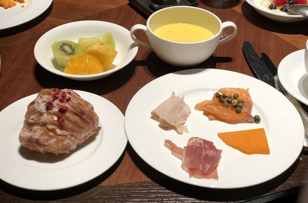 リッツカールトン京都の「ラ・ロカンダ」の朝食