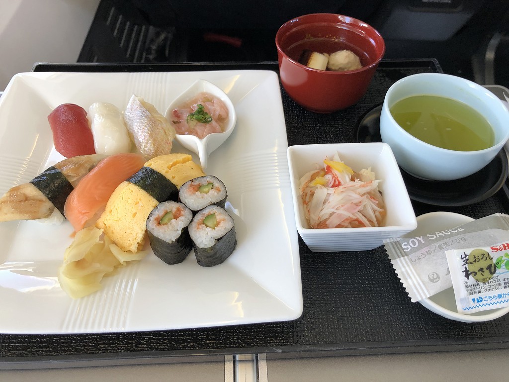 JAL957便ビジネスクラスの機内食