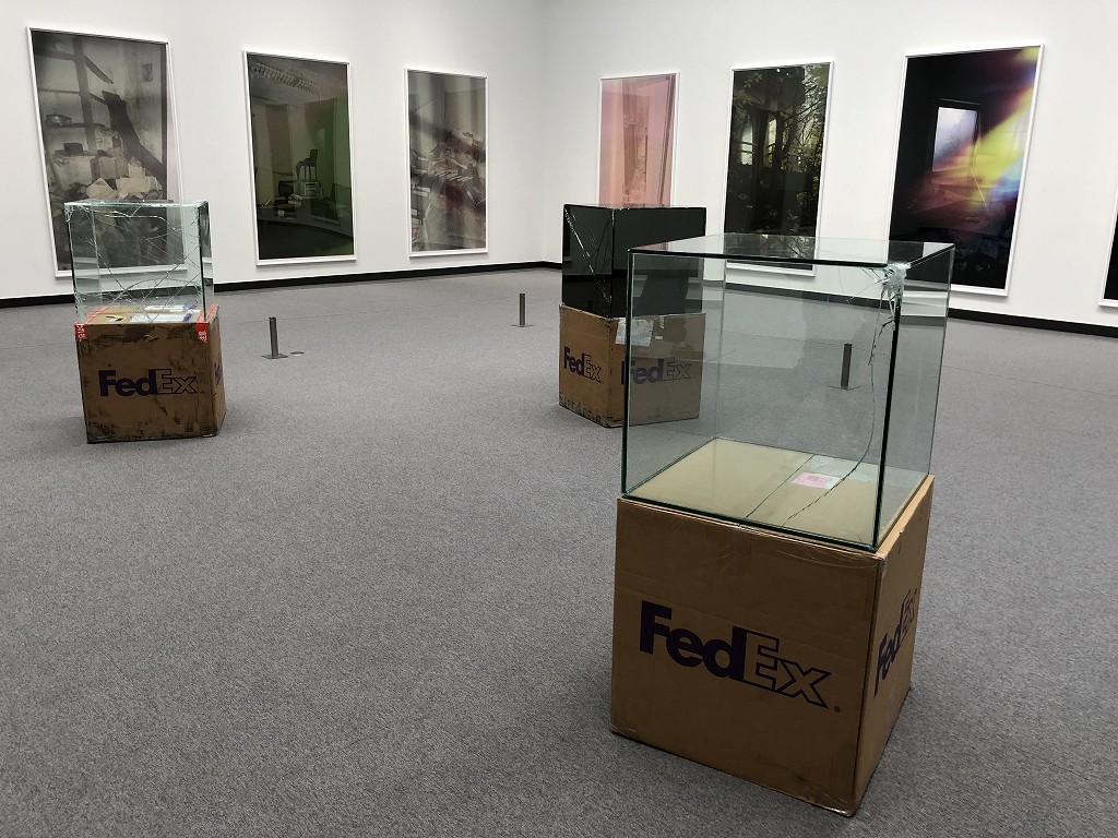 あいちトリエンナーレのワリード・ベシュティ「FedEx」