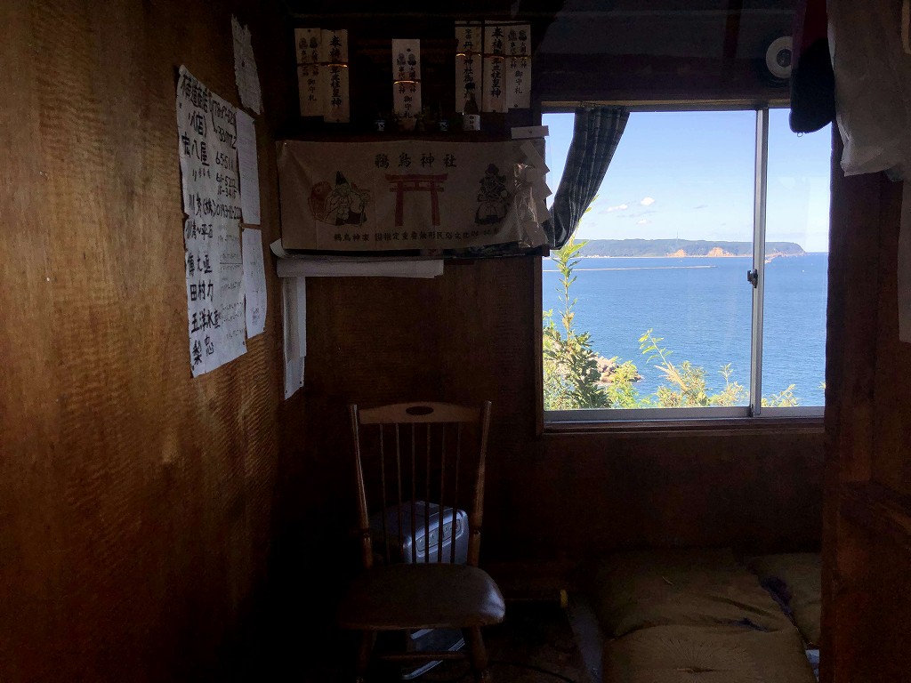 小袖海岸のヒロシの監視小屋3