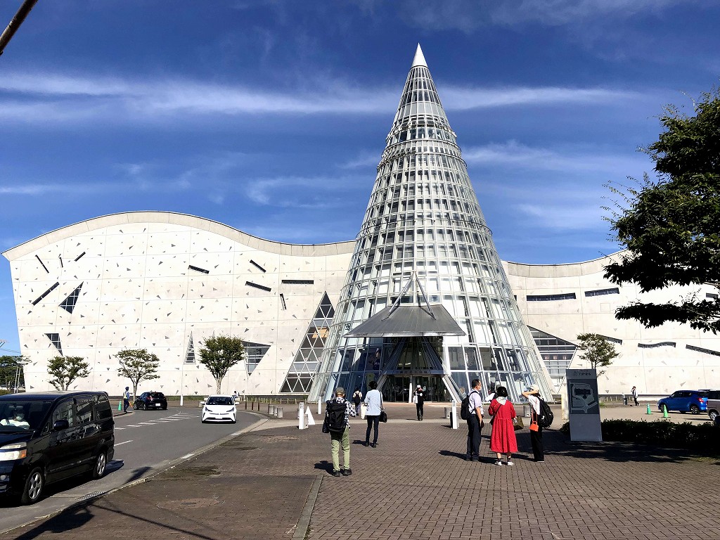 久慈市のアンバーホール2