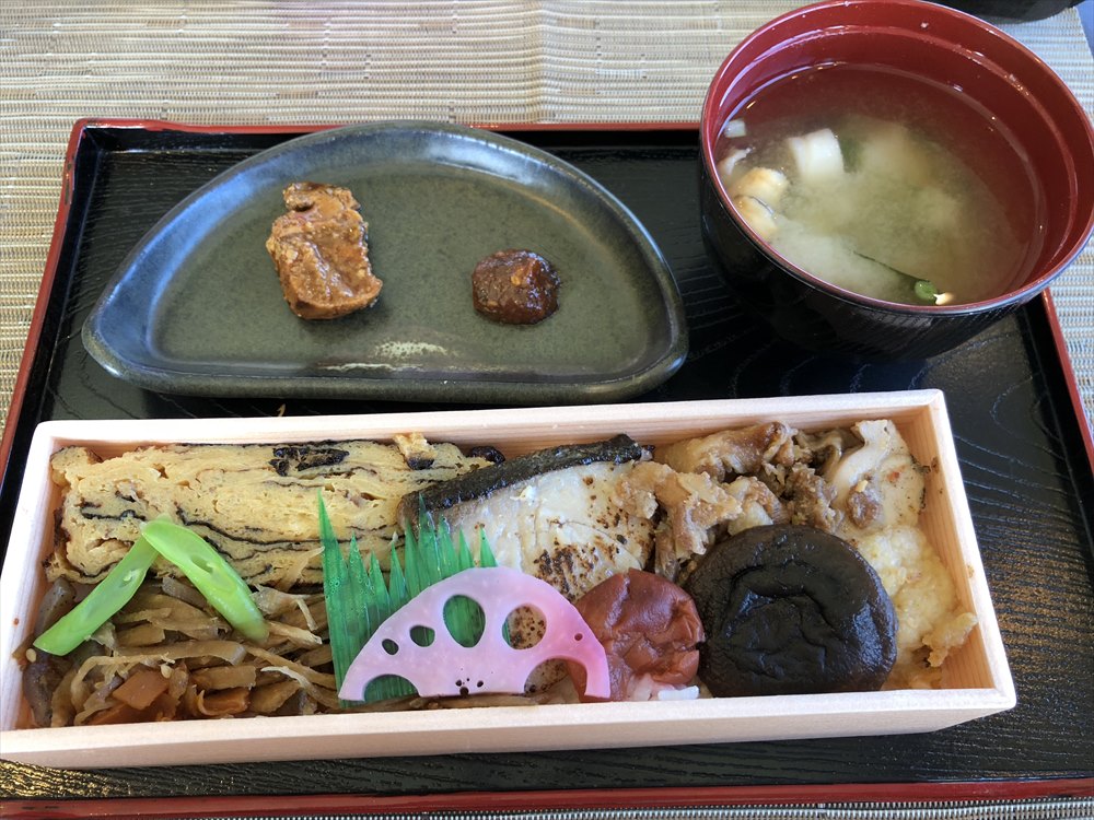 桜島灰干し弁当2