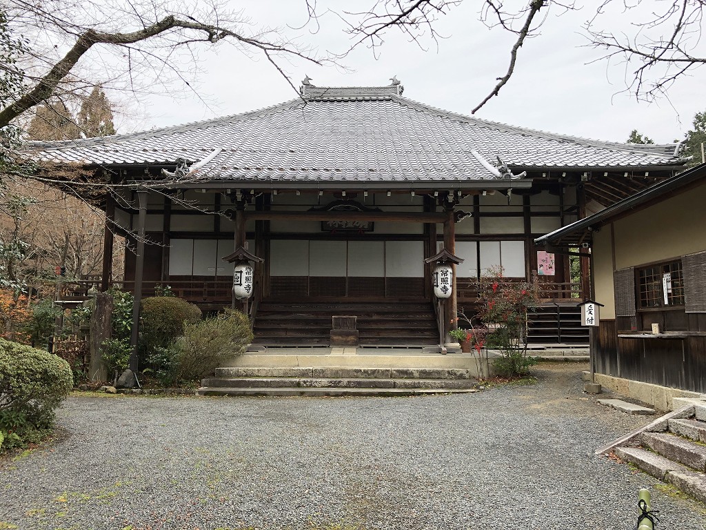 京都の常照寺の本堂