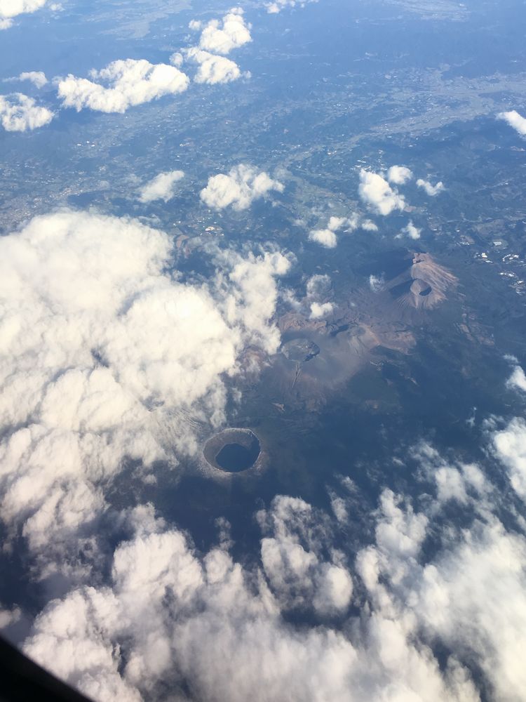 ANA1884便から見た霧島山