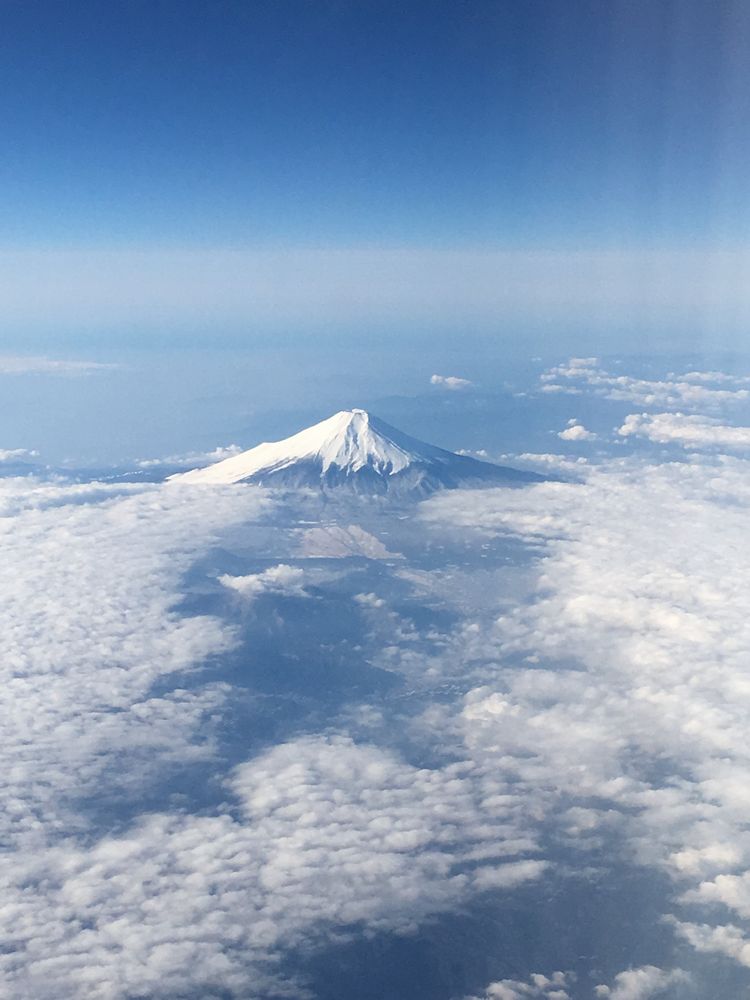 ANA861便（羽田-ソウル金浦）から見た富士山