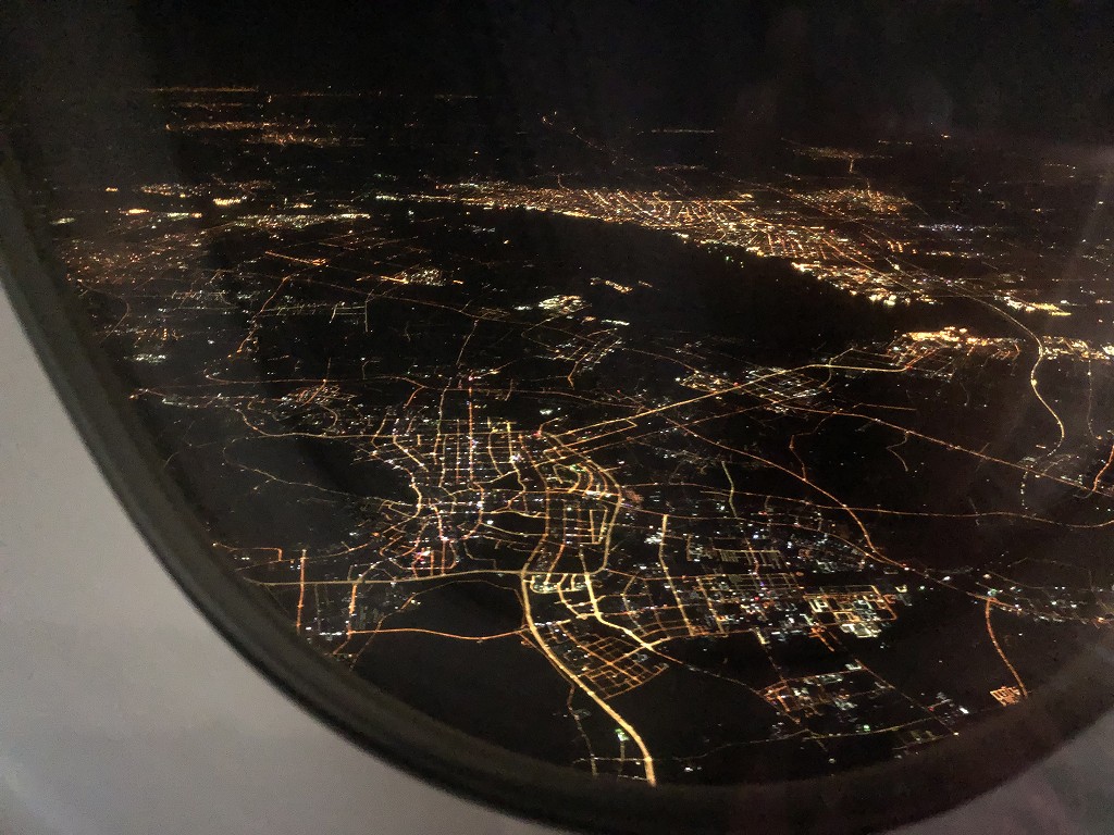 カタール航空のQR813便から上海上空