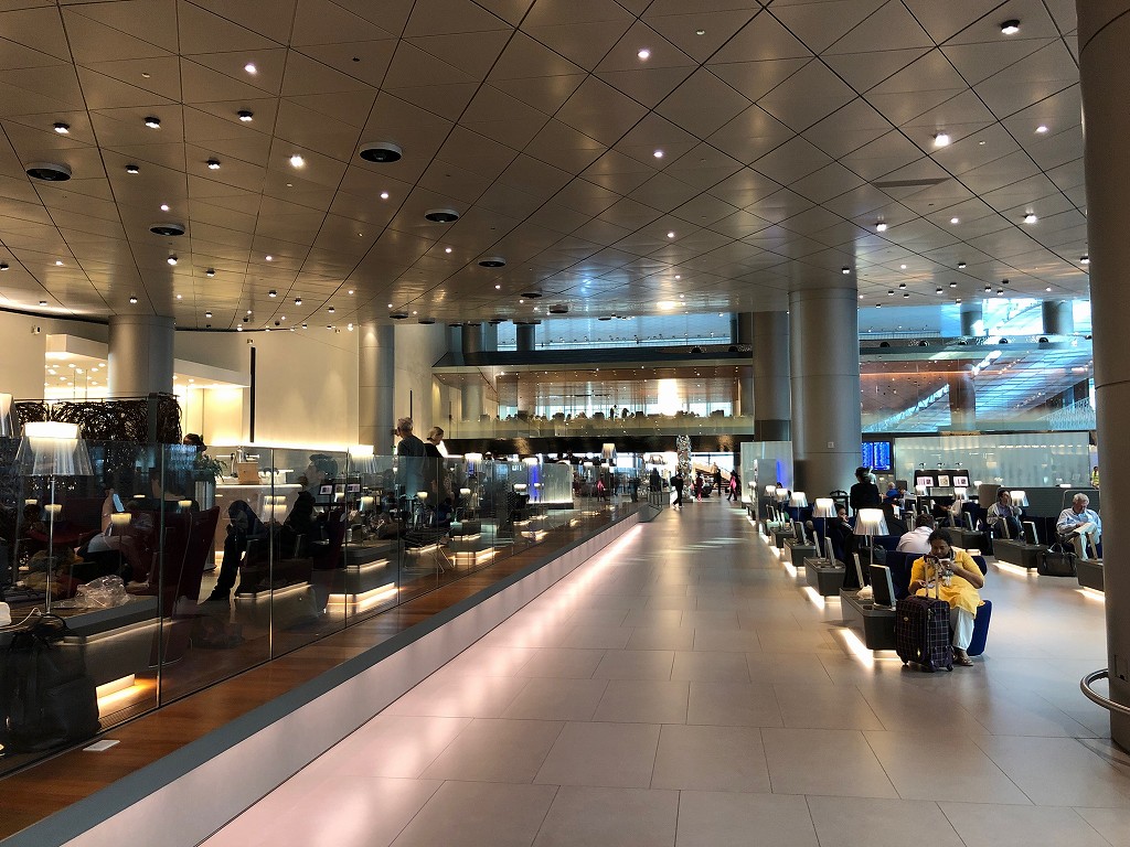 ドーハ空港 アル・ムルジャン ビジネスクラス ラウンジの内観