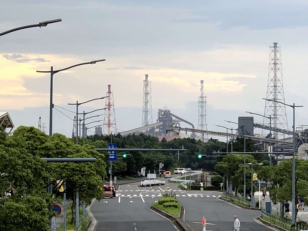 湾岸道路を渡る歩道橋3