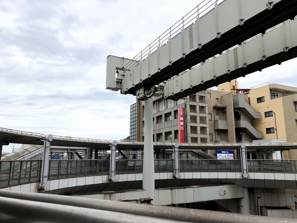 千葉都市モノレールの県庁前のレールの先端