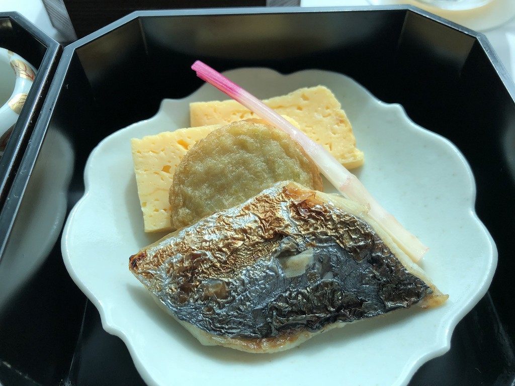 コンラッド東京のインルームダイニングの和朝食5