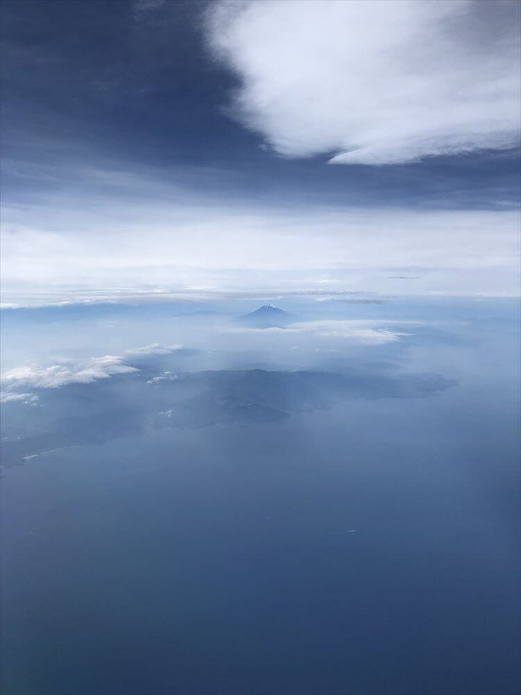 CX548便ファーストクラスからの富士山