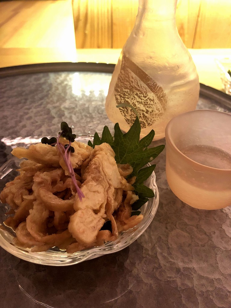 江古田の小料理 紫音の鶏皮ポン酢と鍋島