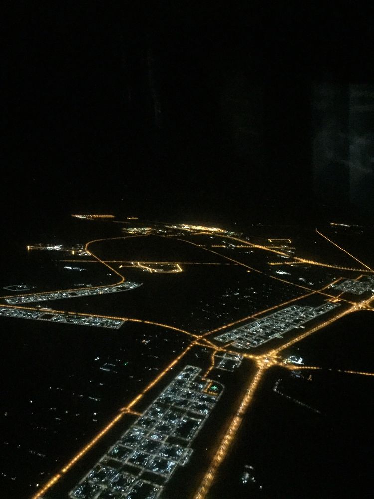 EY878からの夜景