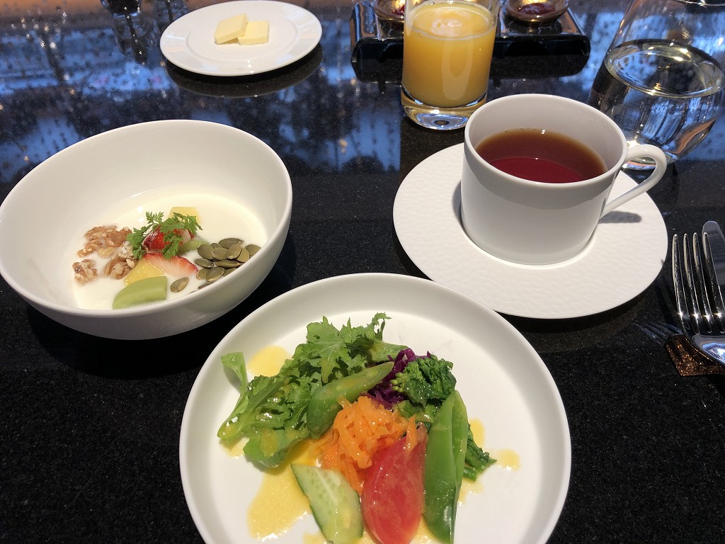 フォションホテル京都の朝食の京都クローバー牧場のヨーグルト