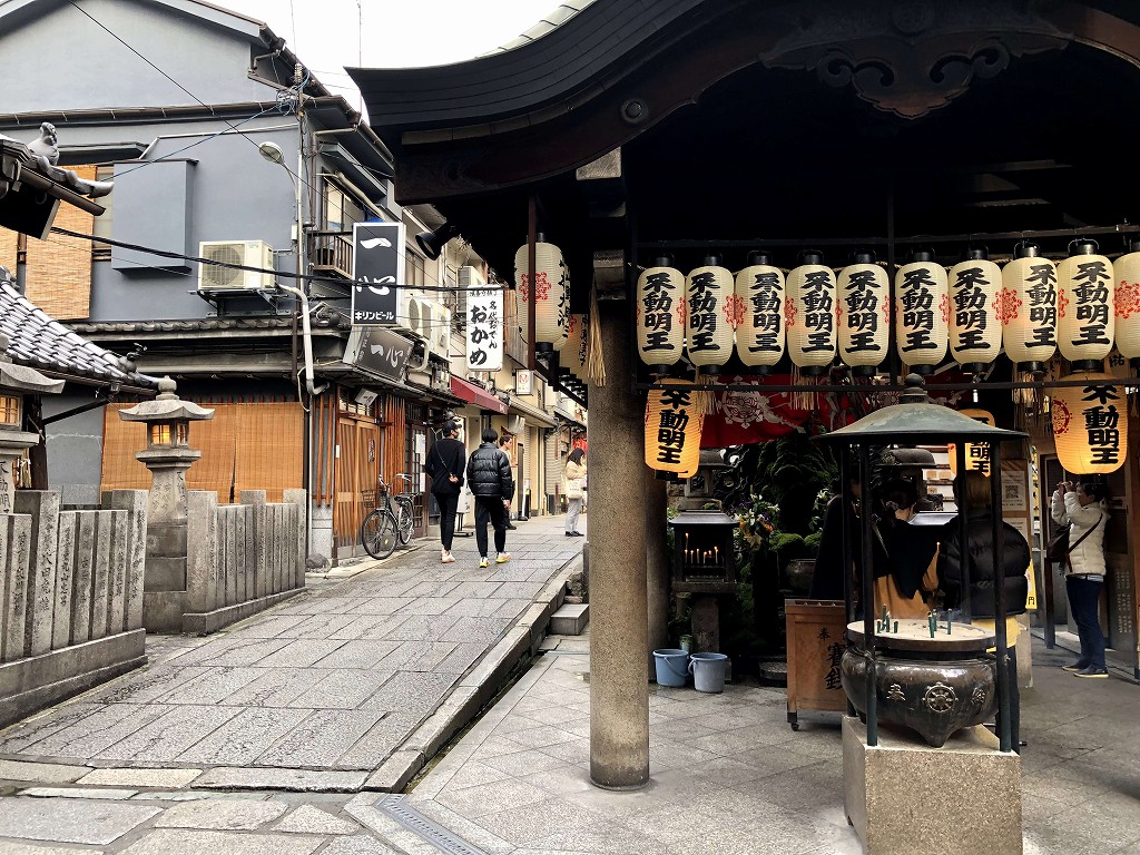 石畳の法善寺横丁3