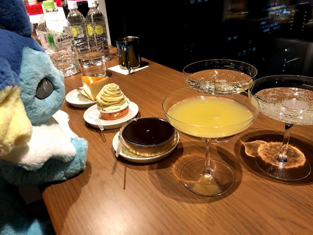 Wホテル大阪の部屋でケーキパーティー