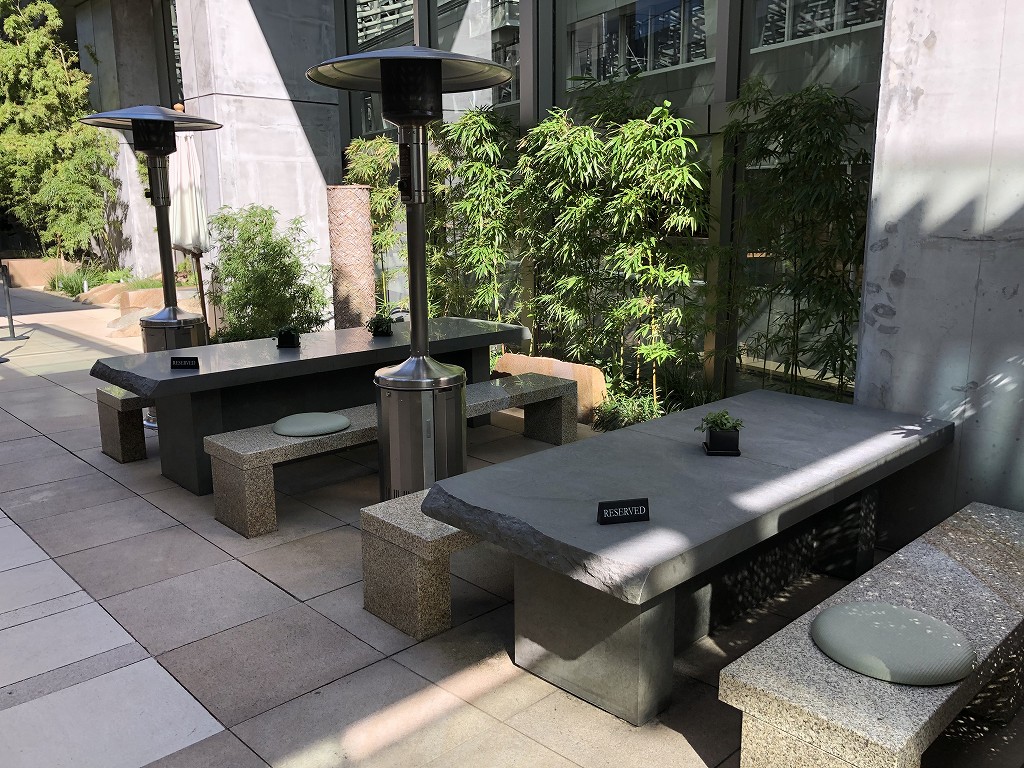グランドハイアット東京の6階にある「六緑」のテラス席1