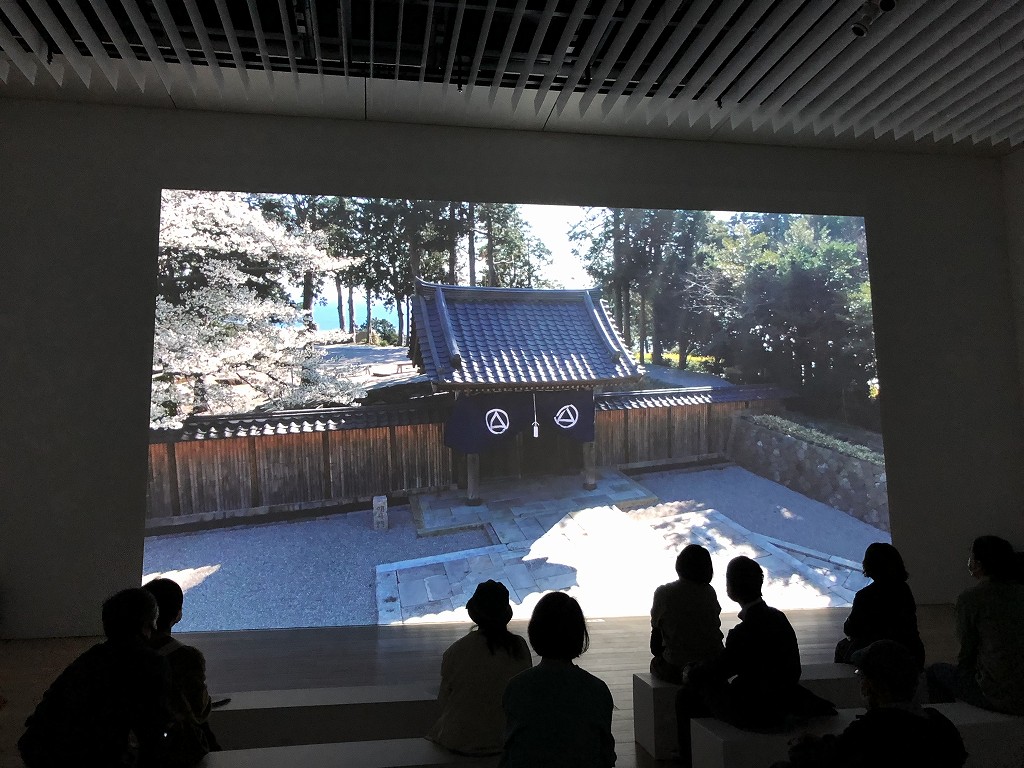 森美術館の「STARS展：現代美術のスターたち―日本から世界へ」の杉本博司の『時間の庭のひとりごと』