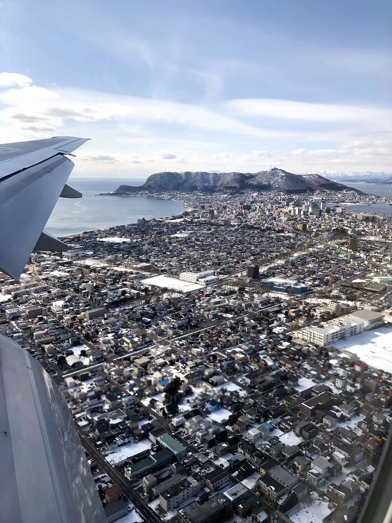 大雪の翌日の小田急線