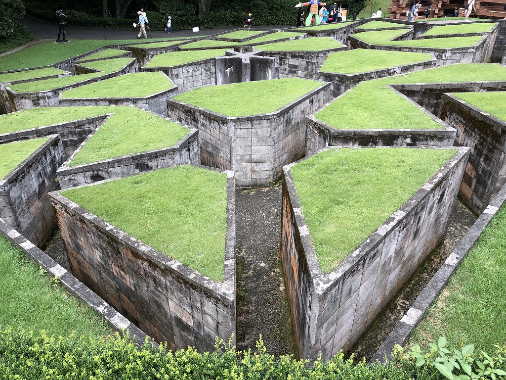 箱根彫刻の森美術館の「星の庭」