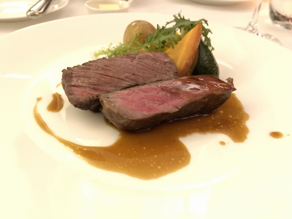 ハイアットリージェンシー箱根リゾート＆スパのDINING ROOMの和牛ロースのグリル