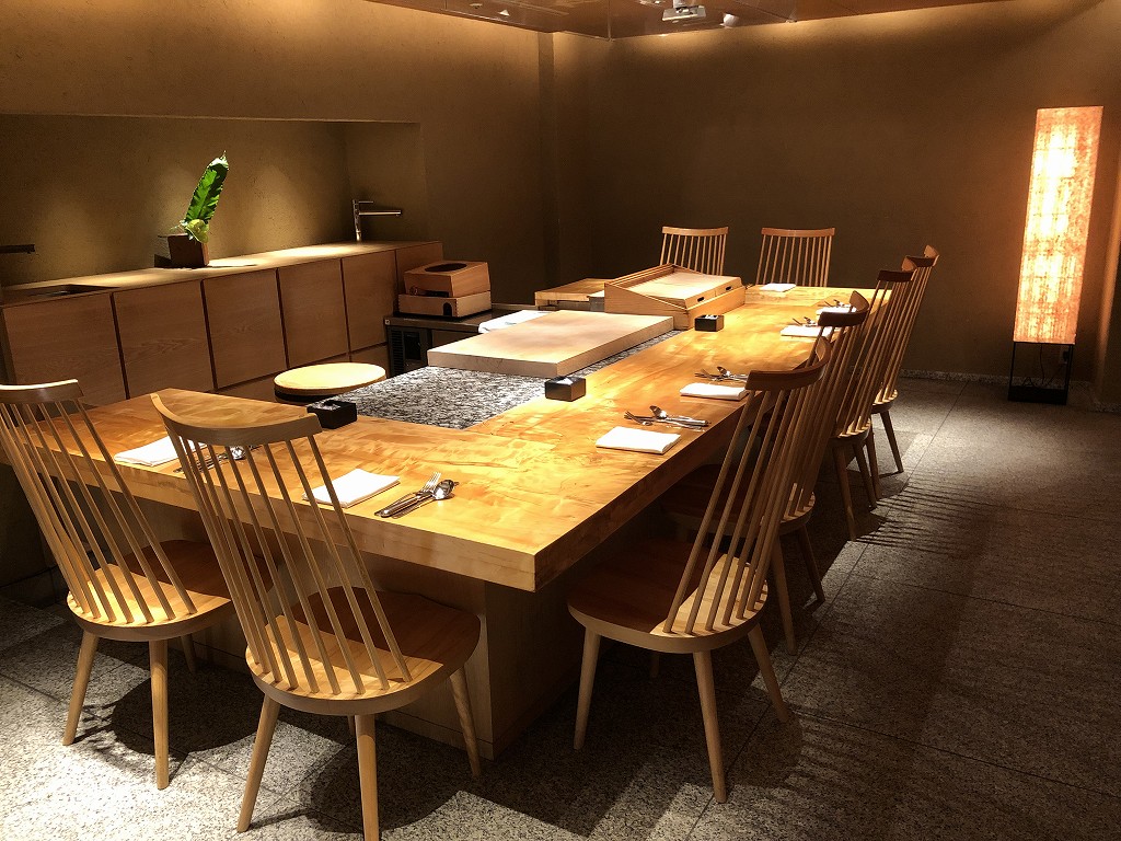 ハイアットリージェンシー箱根リゾート＆スパのドローイングルームで朝食会場（和食）2