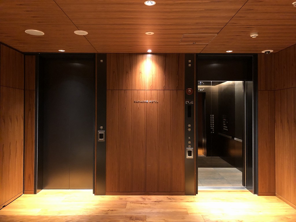 HAMACHO HOTEL TOKYOのエレベーターホール