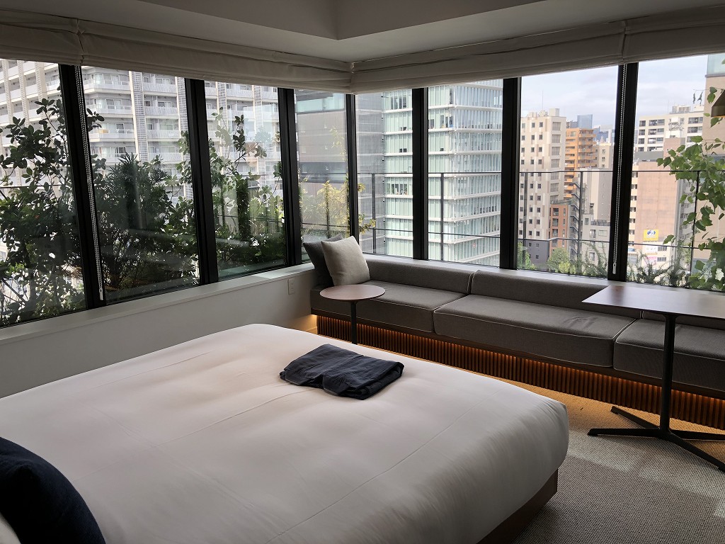 HAMACHO HOTEL TOKYOのコーナーダブルルームの内観5