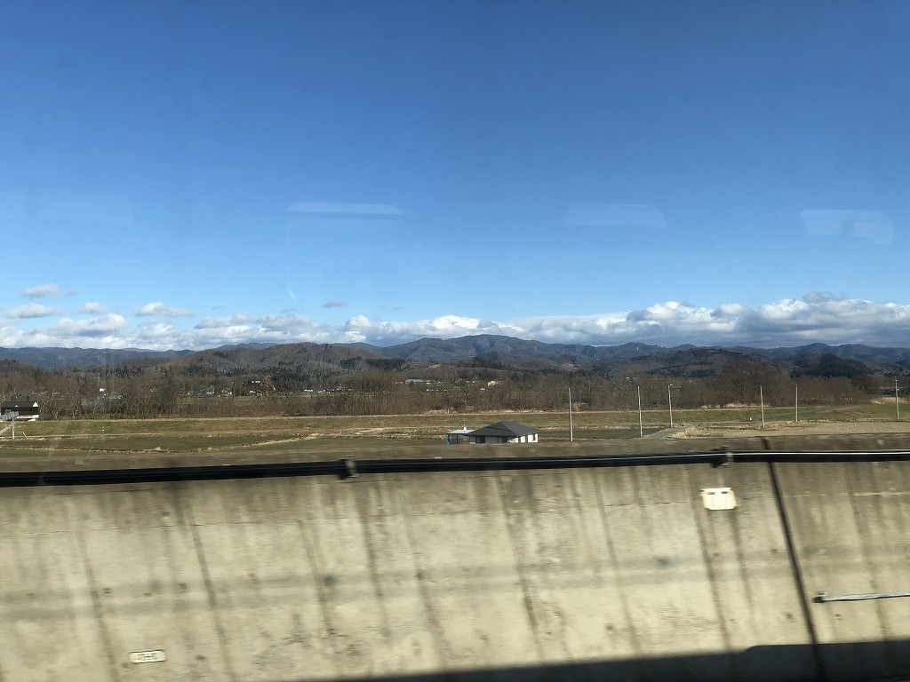 紫波町から早池峰山