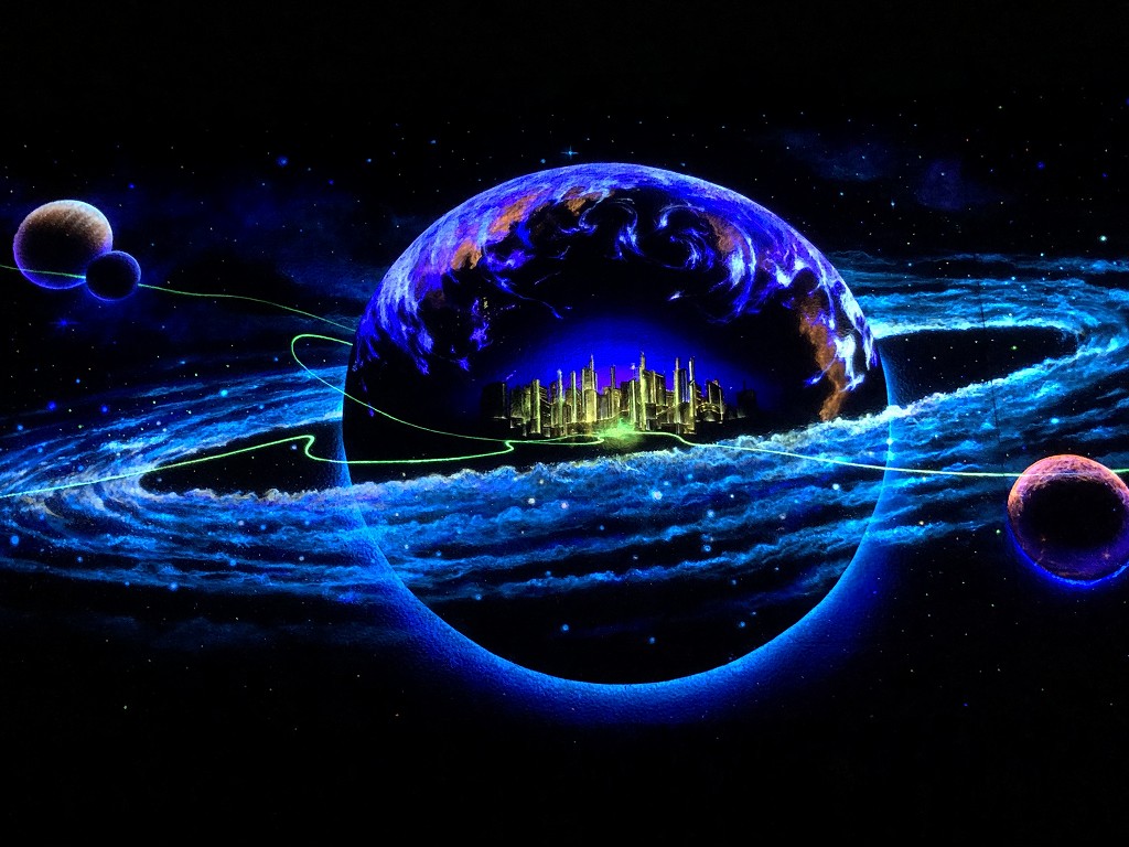 花巻の未来都市銀河地球鉄道壁画（夜）3