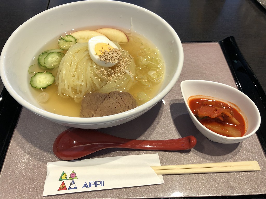 花巻空港のレストランの冷麺1
