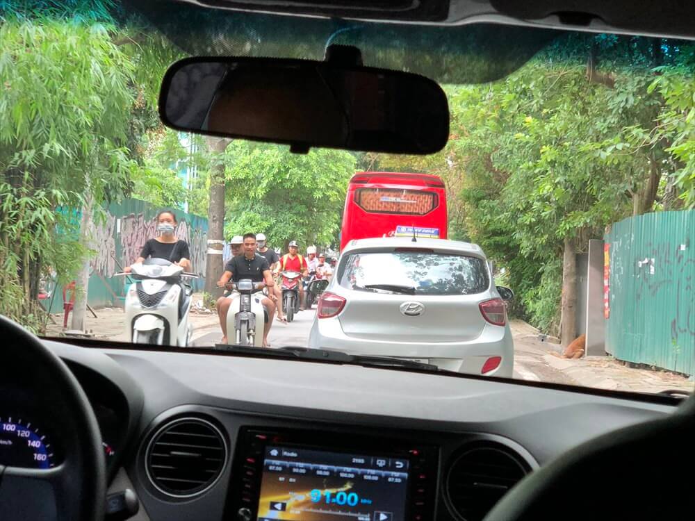 ハノイのバイクの通行量
