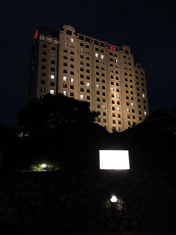 夜のシェラトンハノイホテル