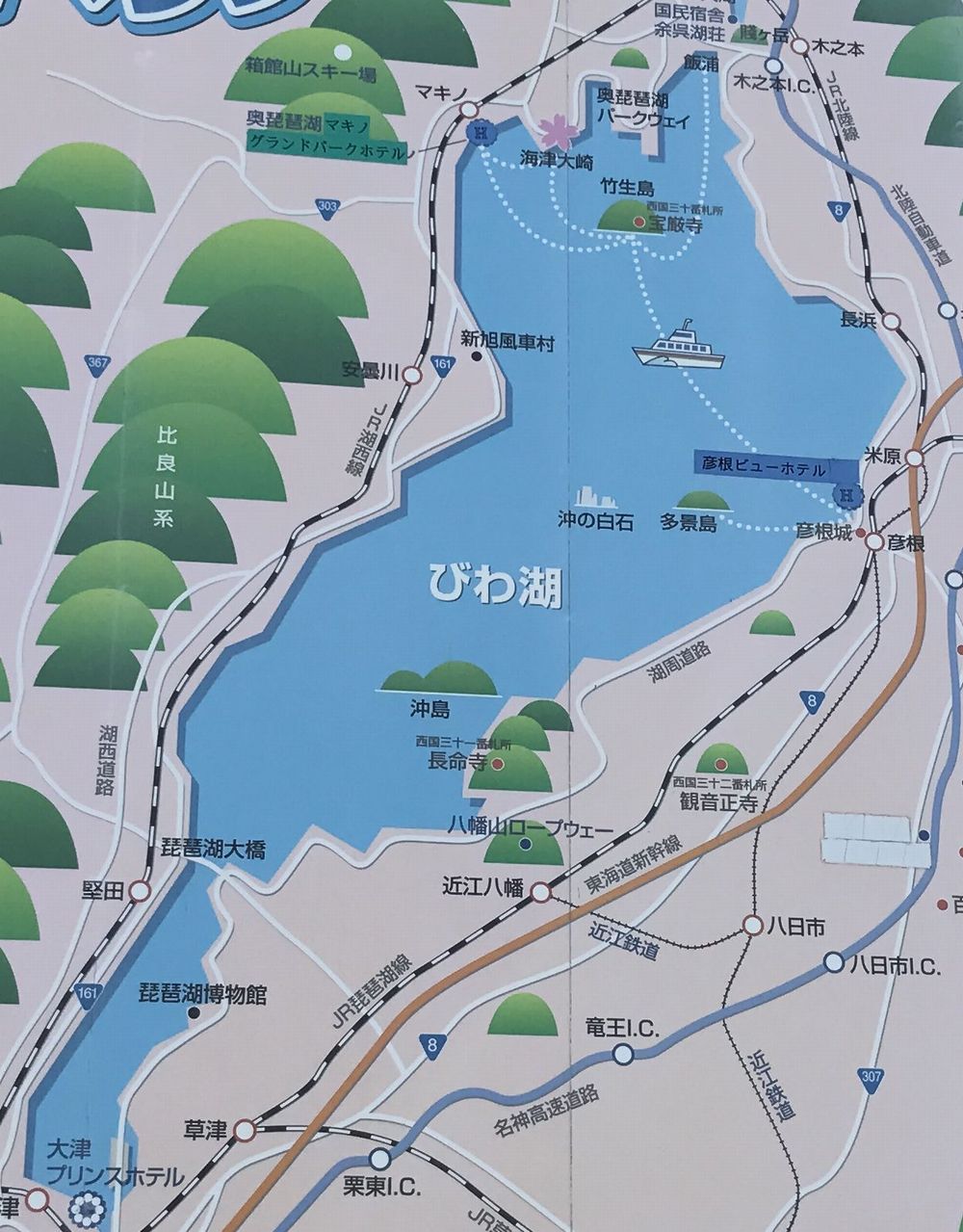 琵琶湖に浮かぶ沖島の地図
