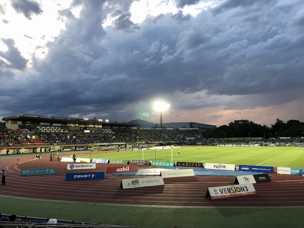 平塚のレモンガススタジアムでベルマーレｖｓFC東京戦3