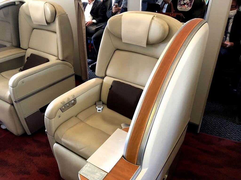 JAL257便のファーストクラスの席