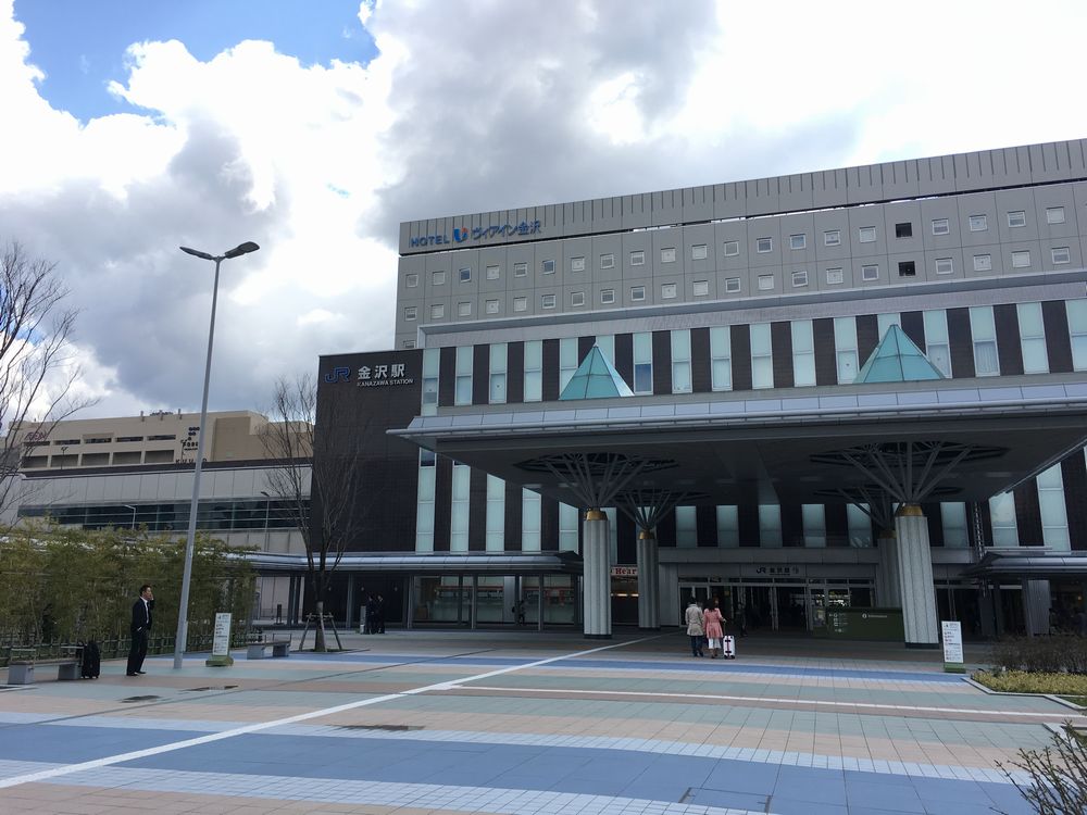 JR金沢駅西口