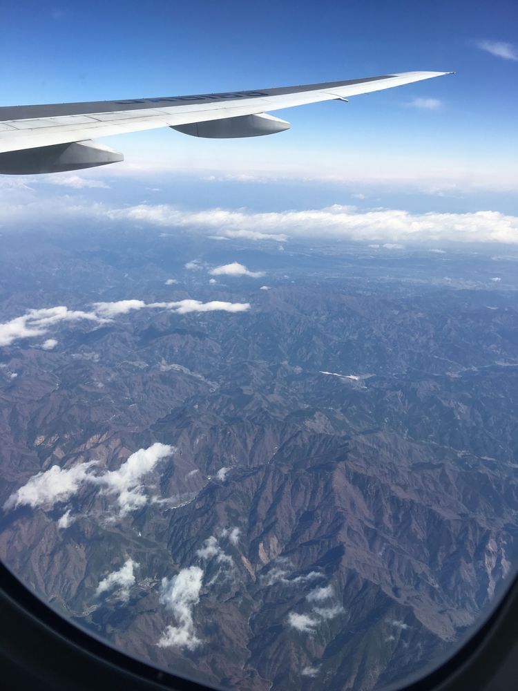 ANA751便の機窓から1