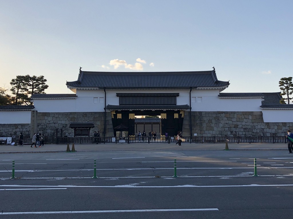 HOTEL THE MITSUI KYOTOのすぐ近くの二条城の大手門