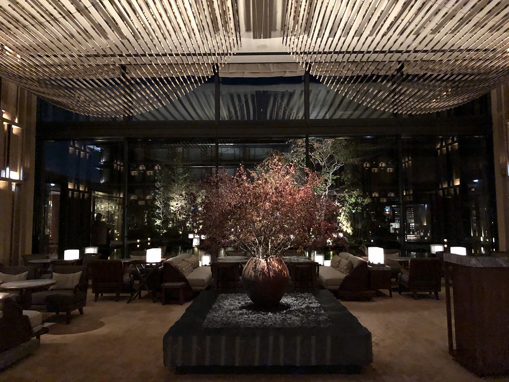HOTEL THE MITSUI KYOTOの夜のラウンジ2