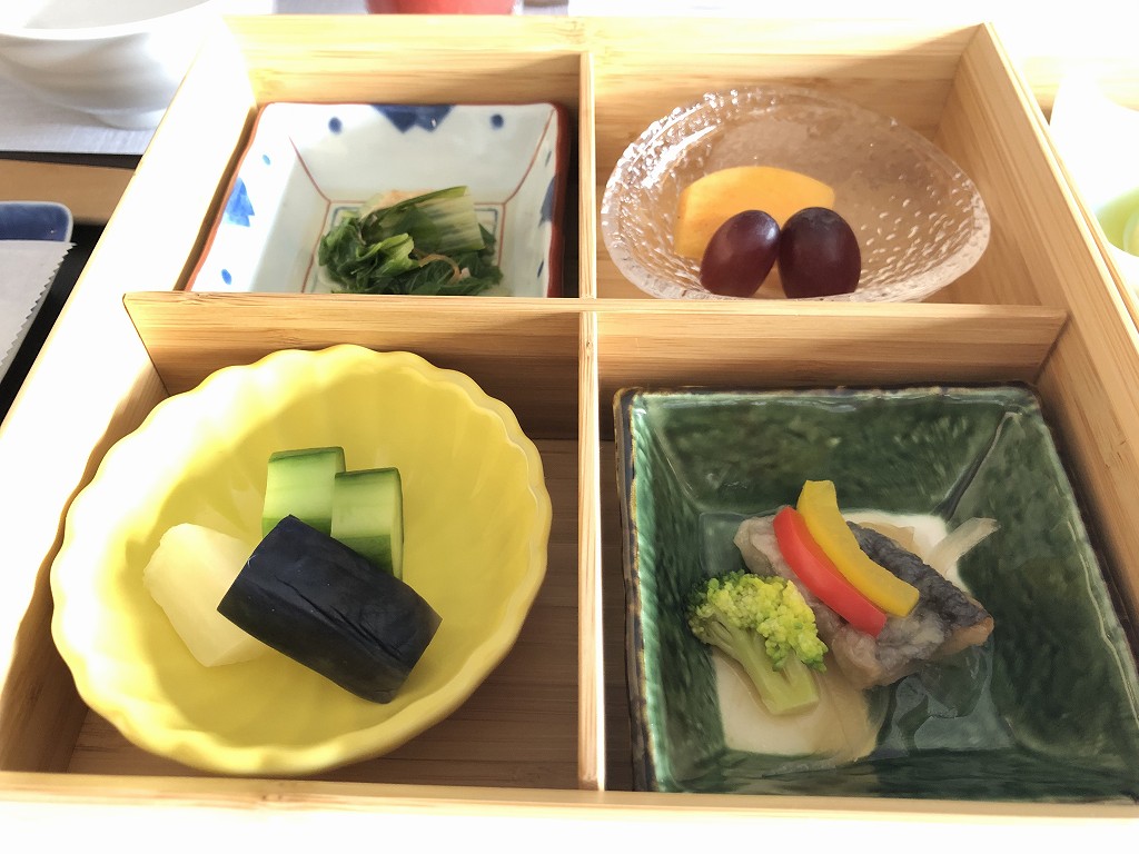 HOTEL THE MITSUI KYOTOのインルームダイニングで朝食（和食）3
