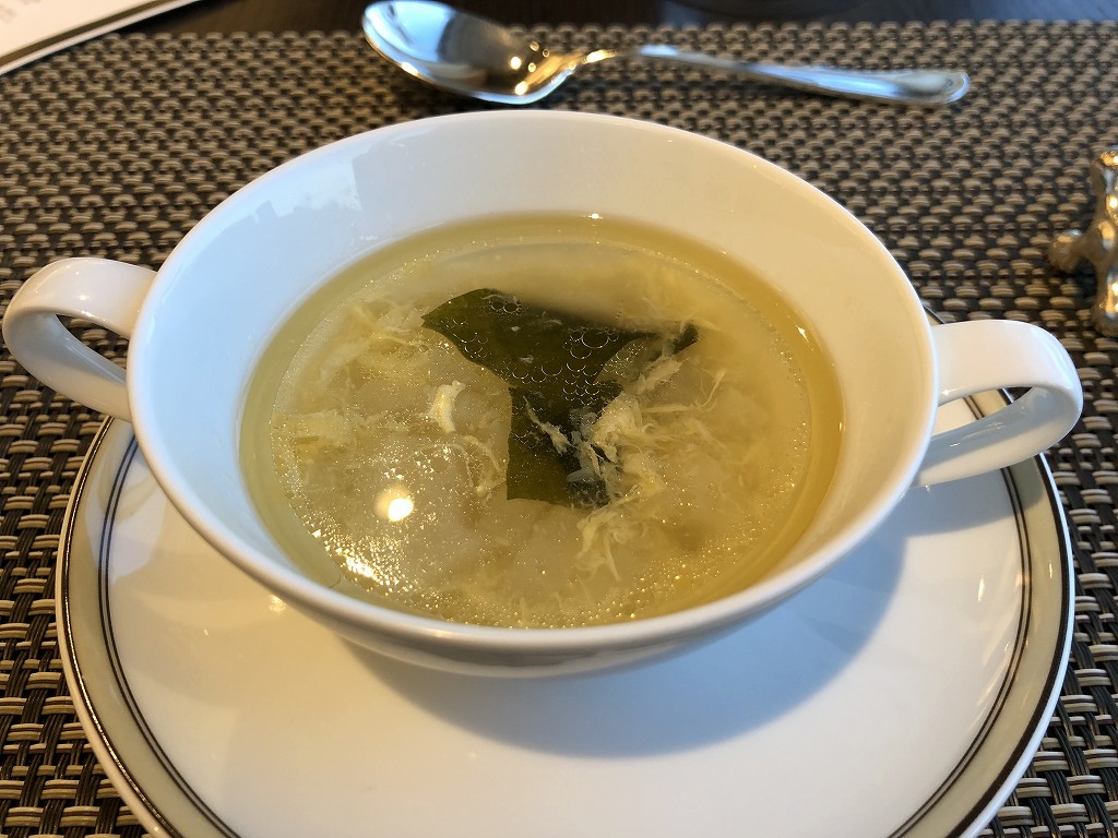 ホテルインターコンチネンタル東京ベイのクラブラウンジのスープ