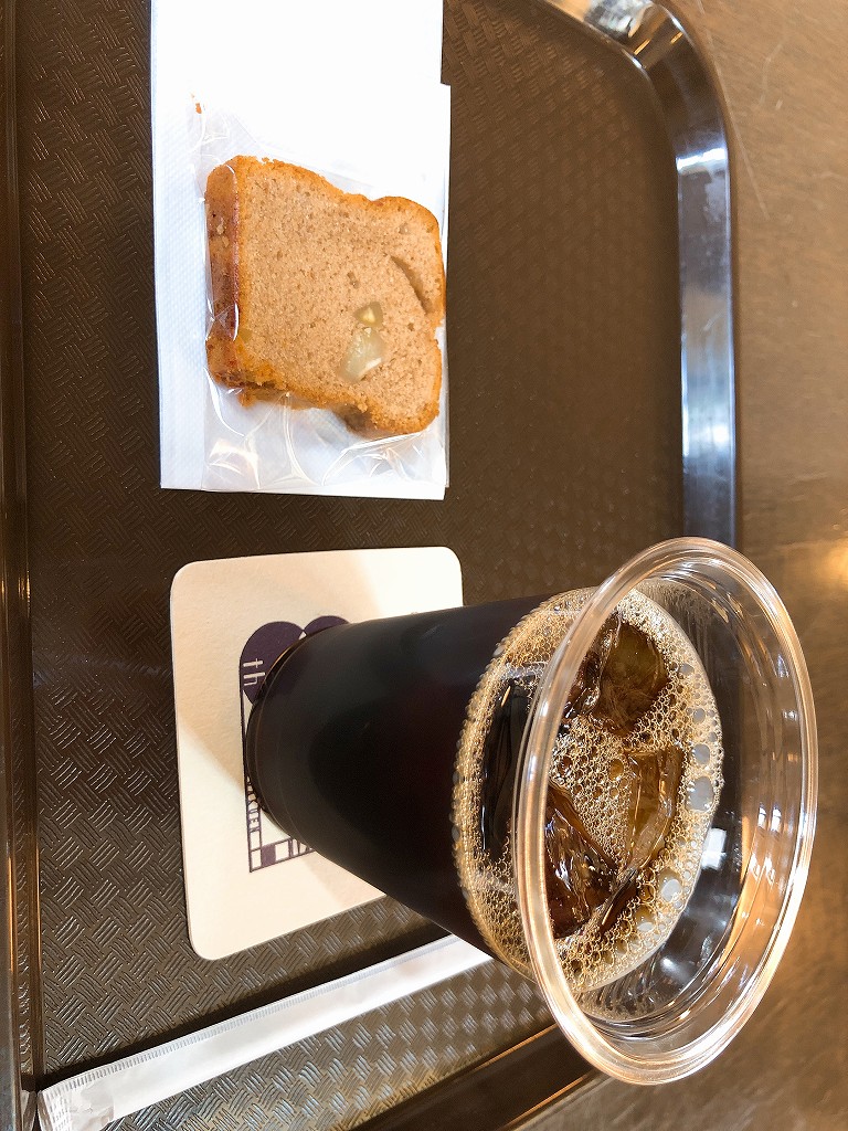 自由学園 明日館の食堂でアイスコーヒー