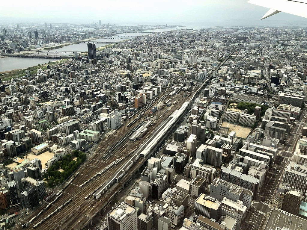 JAL113便から新大阪駅