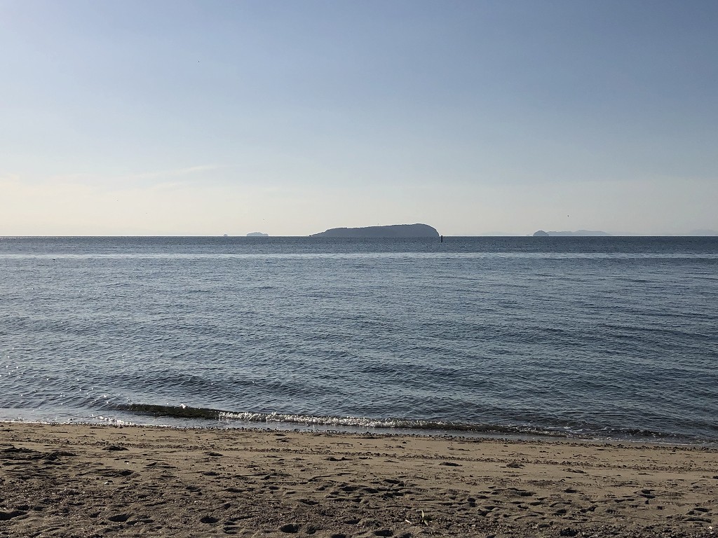 有明浜から伊吹島