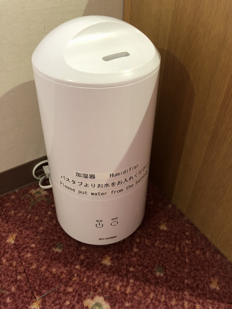 美瑛のホテル ラヴニールのツインルームの加湿器