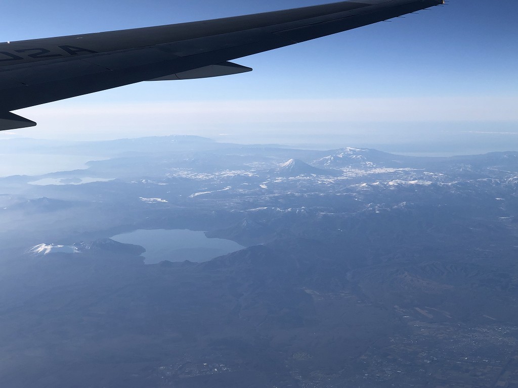 ANA4784便から支笏湖、洞爺湖、羊蹄山