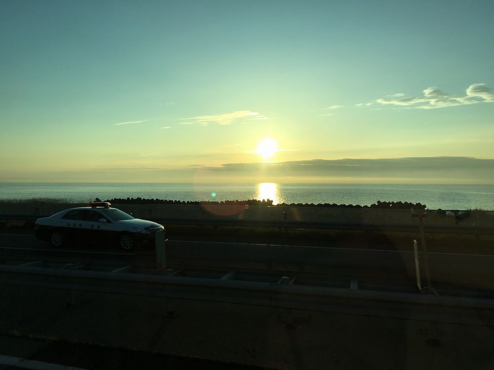 金沢の日本海に沈む夕日