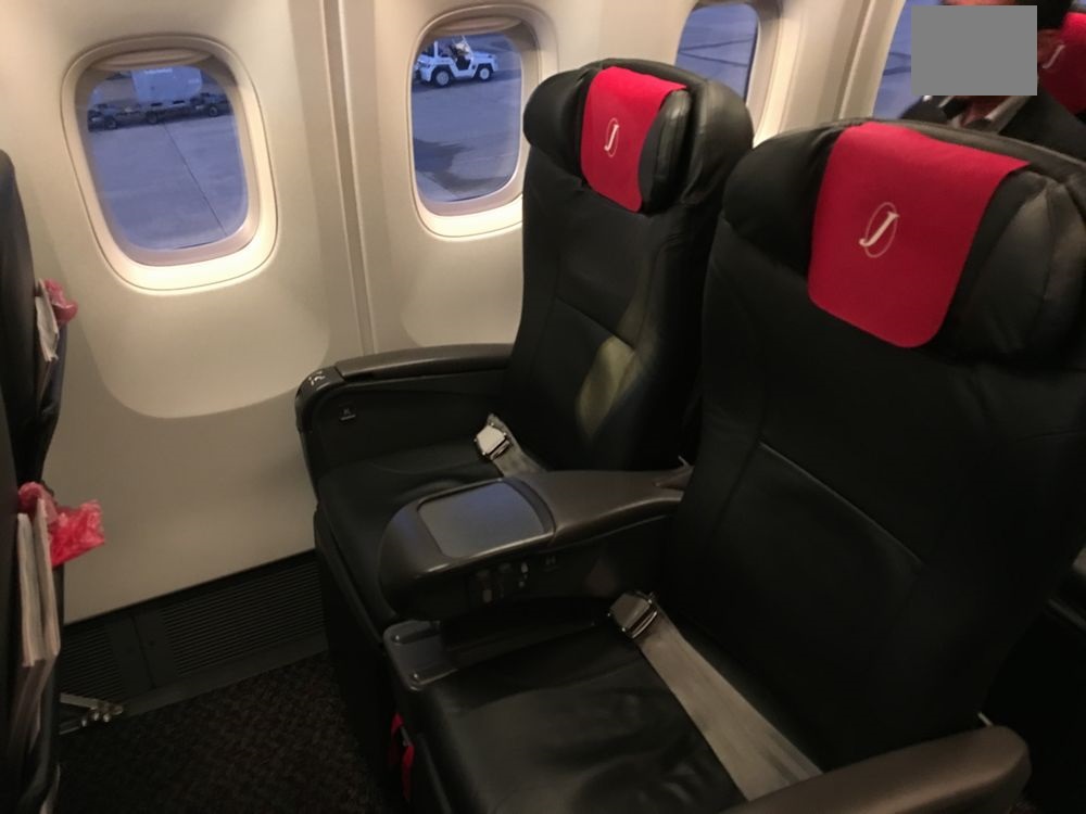 JAL192便（小松-羽田）のクラスJの座席