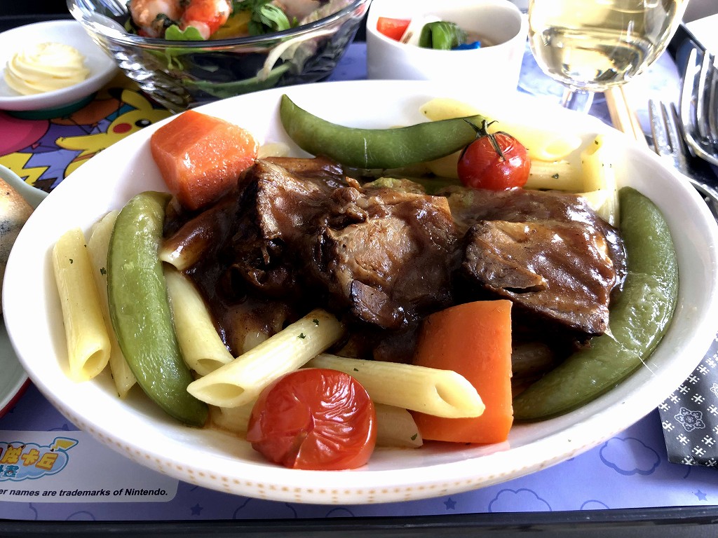 チャイナエアライン103便ビジネスクラスの洋食の機内食2